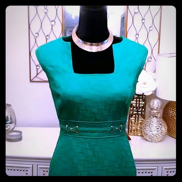 arthur levine Dresses & Skirts - Green & Gold Dress